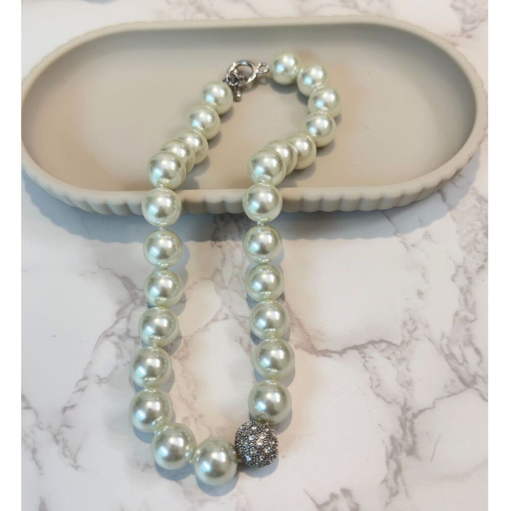 Faux Pearl & Rhinestone Choker Necklace